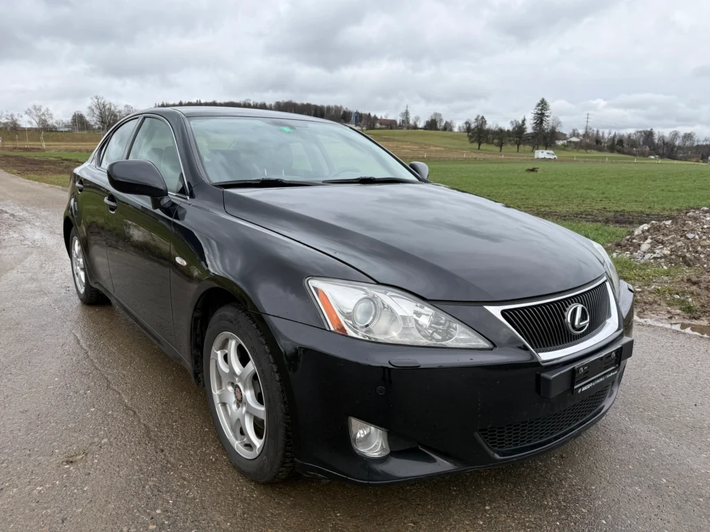 LEXUS IS 220d Edition