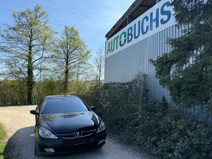 PEUGEOT 607 2.2 HDI Personnalisée