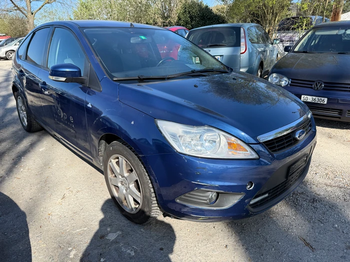 FORD Focus 1.6i VCT Carving