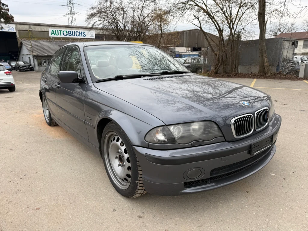BMW 330xi